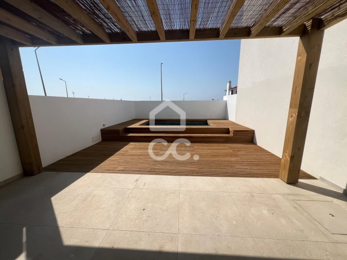 Apartamento T3 para Venda em Porto Covo Foto 7