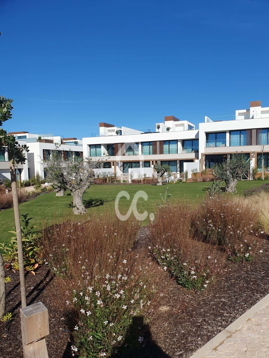 Apartamento T3 para Venda em Porto Covo Foto 5