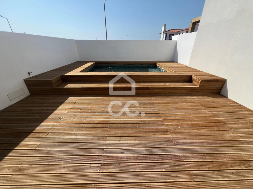 Apartamento T3 para Venda em Porto Covo Foto 6