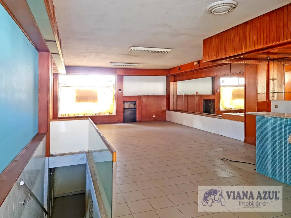 Loja para Venda em Santa Maria Maior e Monserrate e Meadela Foto 2