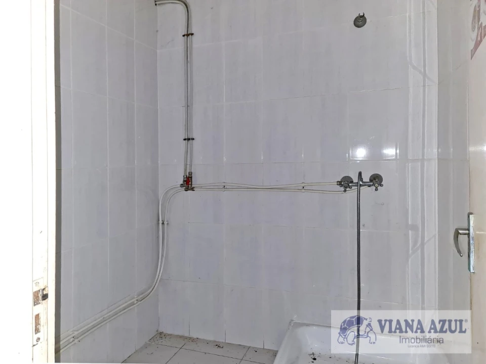 Loja para Venda em Santa Maria Maior e Monserrate e Meadela Foto 12