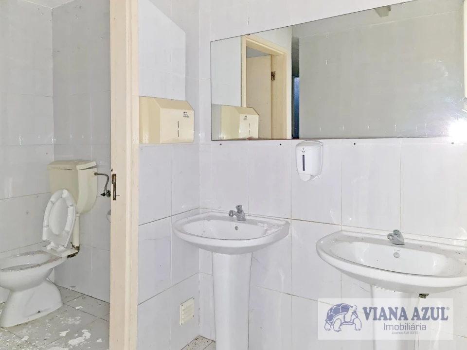 Loja para Venda em Santa Maria Maior e Monserrate e Meadela Foto 14