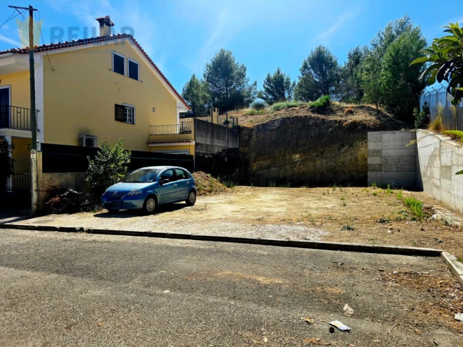 Terreno para Venda em Póvoa de Santa Iria e Forte da Casa Foto 3
