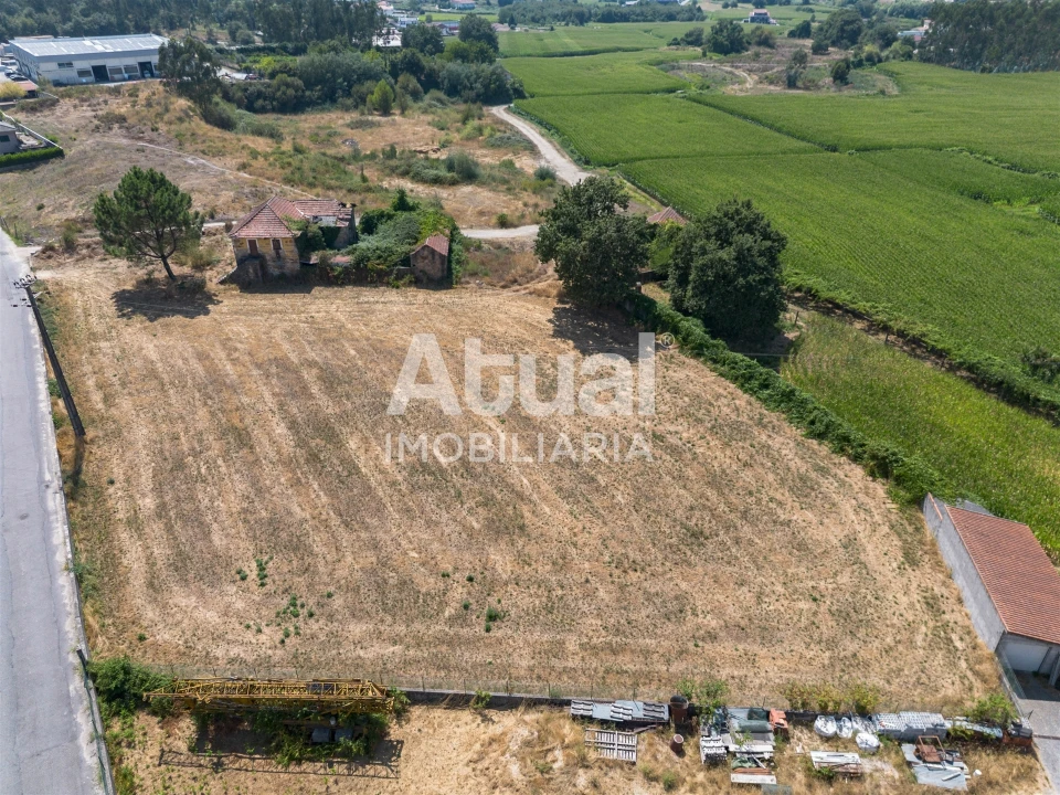 Terreno Misto para Venda em Sanfins Lamoso Codessos Foto 1
