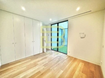 Moradia T3 para Venda em Quarteira