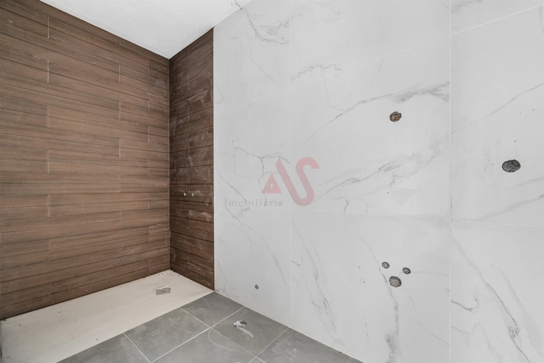 Moradia T3 para Venda em Roriz Foto 26