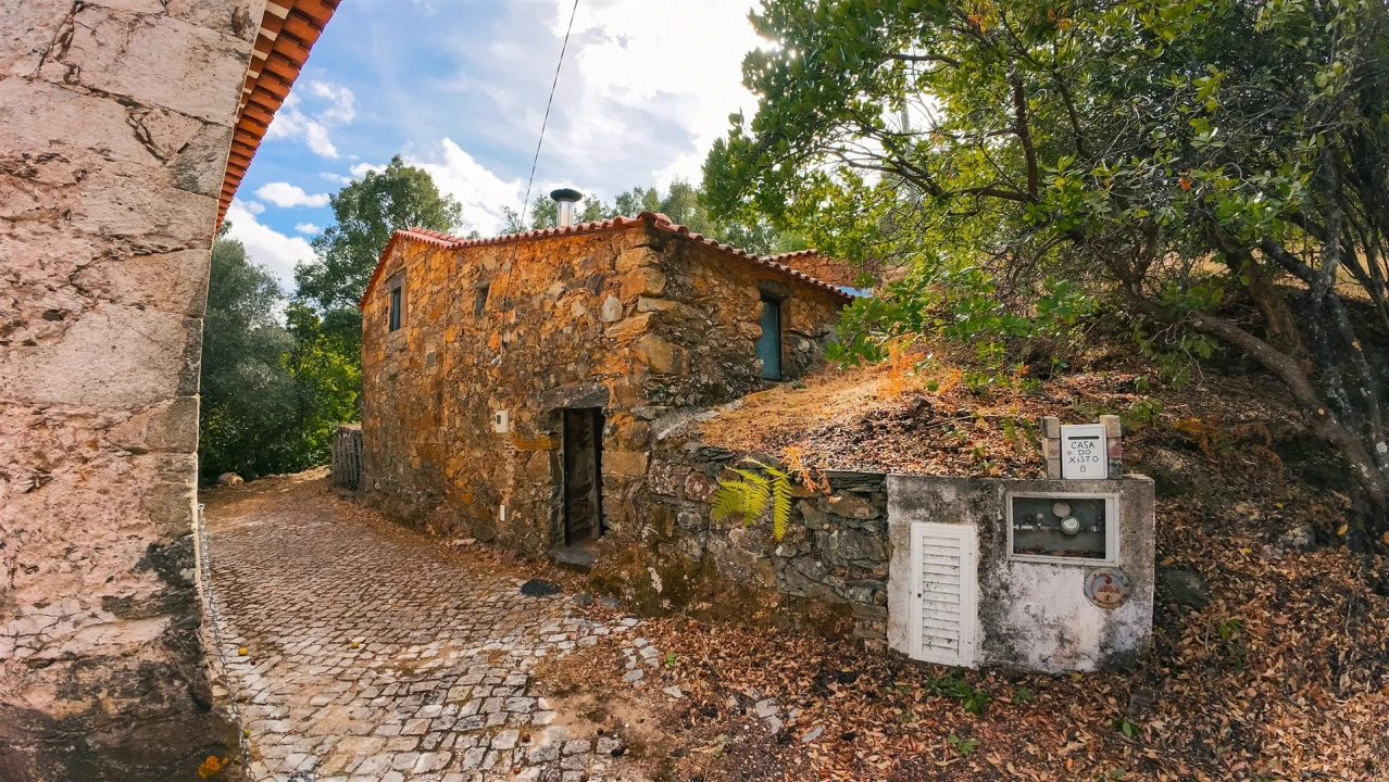 Moradia T1 para Arrendamento em Oleiros-Amieira Foto 4