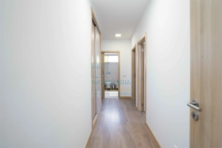 Moradia T4 para Venda em Nadadouro Foto 8