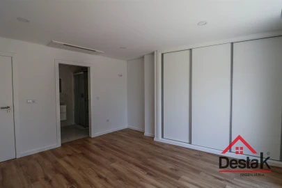 Apartamento T4 para Venda em Viseu