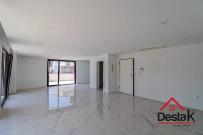 Apartamento T4 para Venda em Viseu