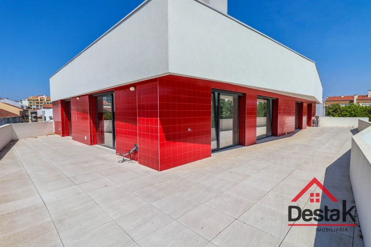 Apartamento T4 para Venda em Viseu Foto 21