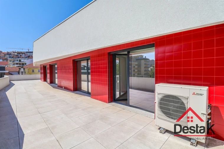 Apartamento T4 para Venda em Viseu Foto 20