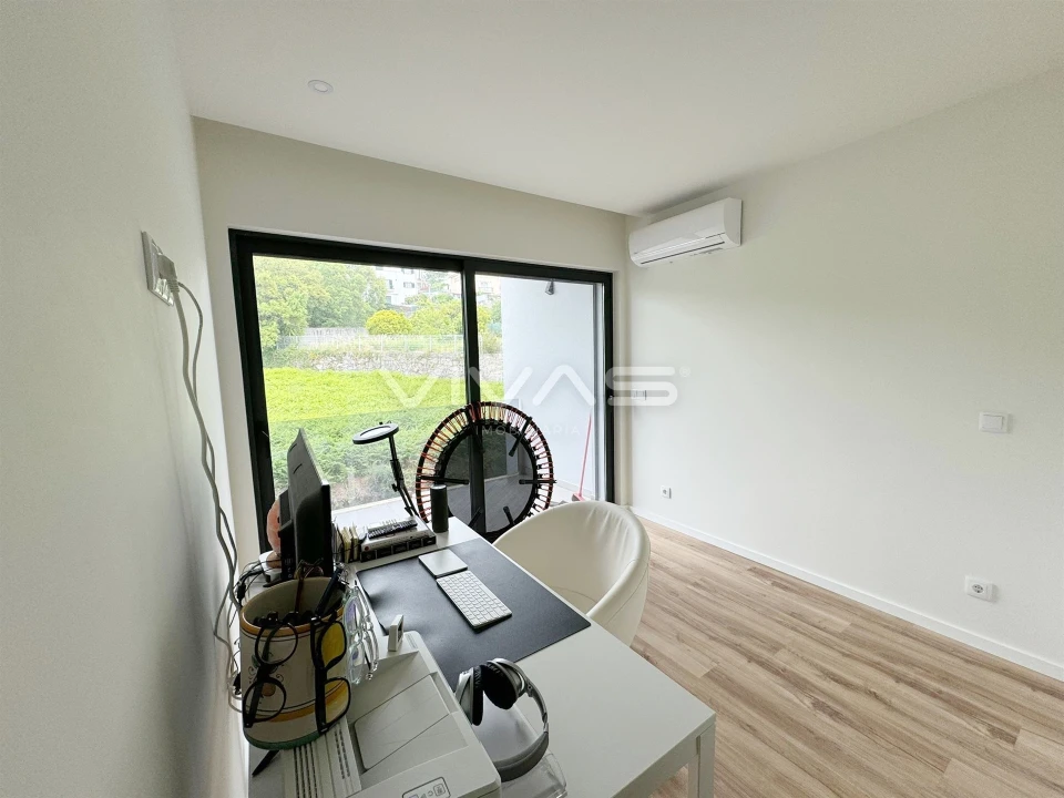 Apartamento T3 para Arrendamento em Gualtar Foto 9