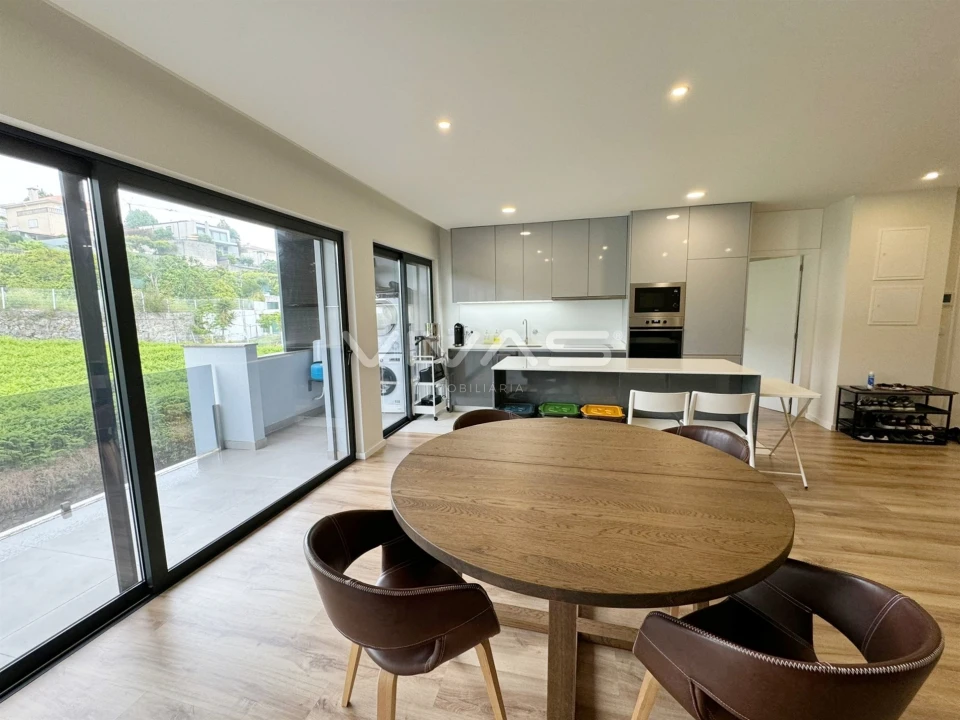 Apartamento T3 para Arrendamento em Gualtar Foto 3