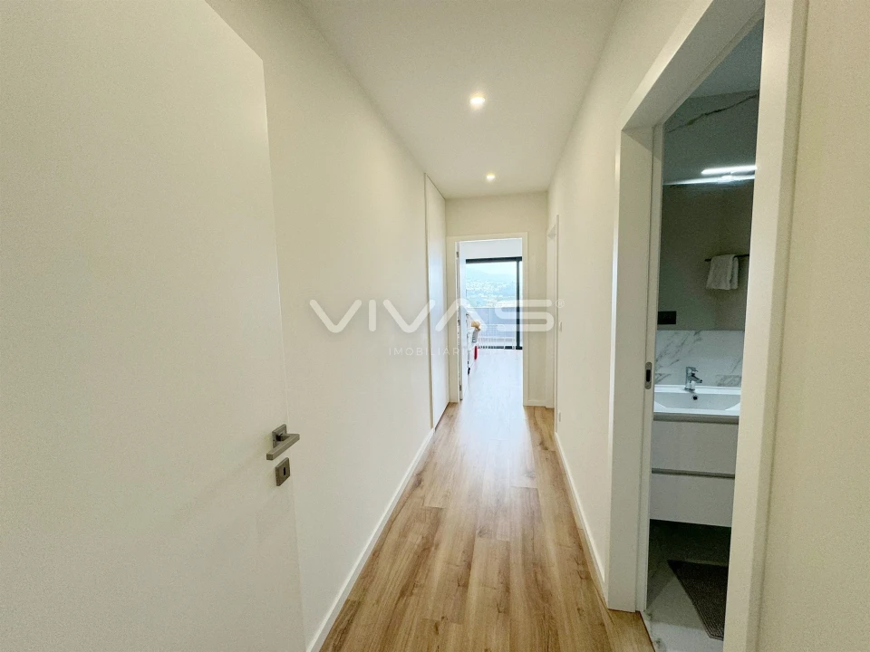 Apartamento T3 para Arrendamento em Gualtar Foto 6