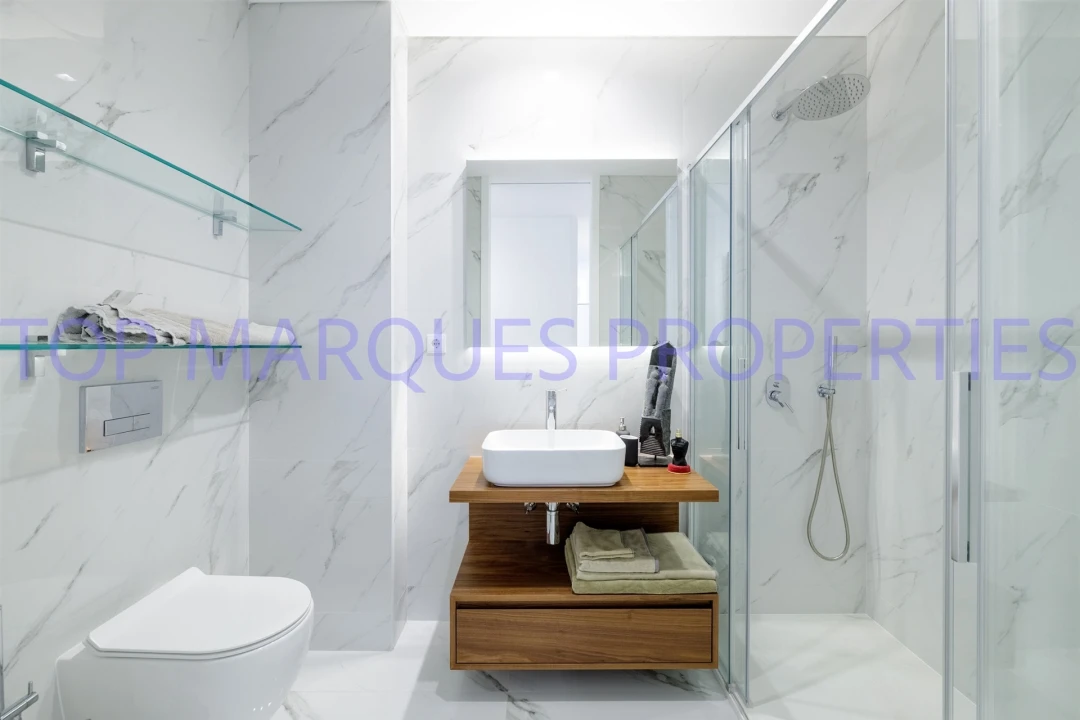 Apartamento T2 para Arrendamento em Olhão Foto 7
