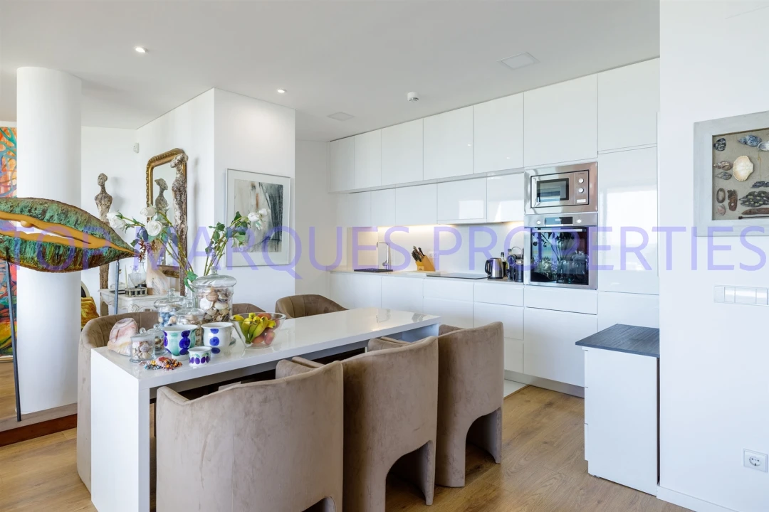Apartamento T2 para Arrendamento em Olhão Foto 4