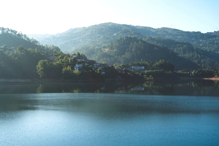 Moradia T4 para Venda em Vilar da Veiga Foto 9