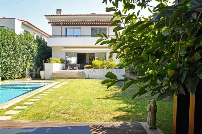 Moradia T4 para Venda em Aldoar, Foz do Douro e Nevogilde