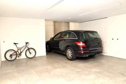 Moradia T4 para Venda em Aldoar, Foz do Douro e Nevogilde