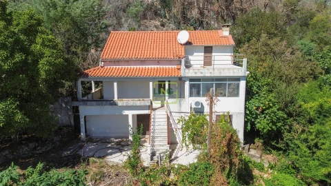 Quinta T4 para Venda em Louriçal do Campo