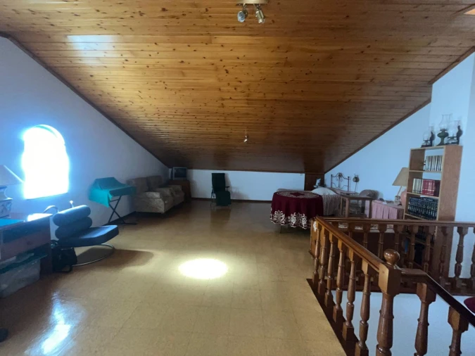 Moradia T4 para Venda em Rio de Loba Foto 34
