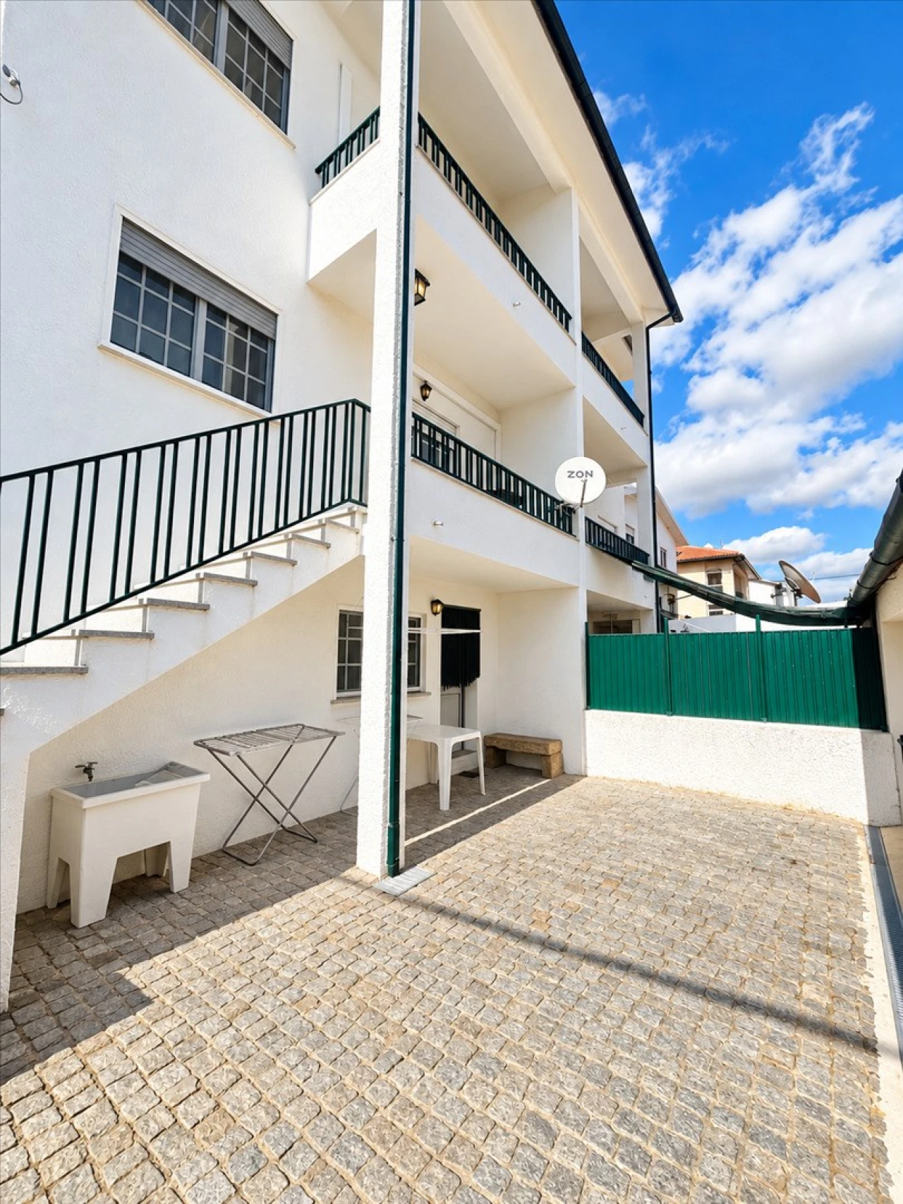 Moradia T4 para Venda em Rio de Loba Foto 2