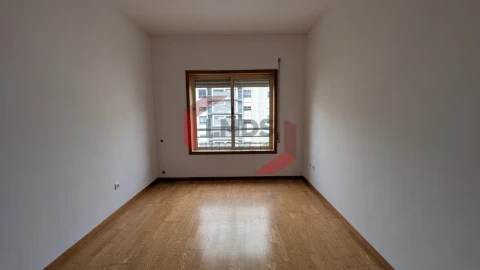 Apartamento T3 para Venda em Aguas Santas