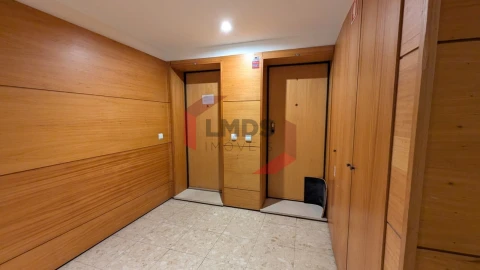 Apartamento T3 para Venda em Aguas Santas