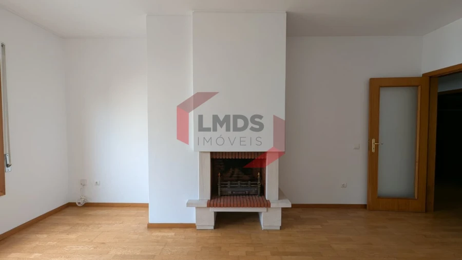 Apartamento T3 para Venda em Aguas Santas Foto 8