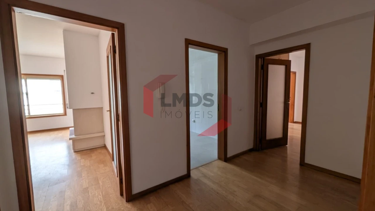 Apartamento T3 para Venda em Aguas Santas Foto 6