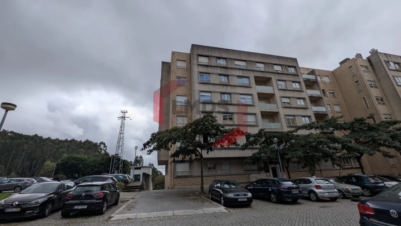 Apartamento T3 para Venda em Aguas Santas Foto 1