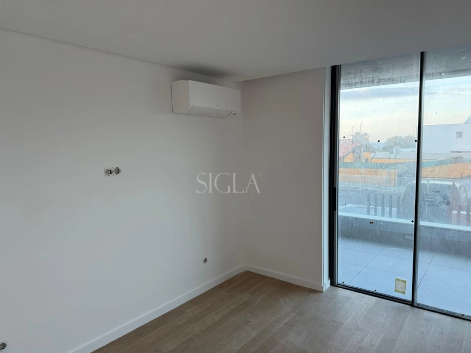 Apartamento T2 para Venda em Canidelo Foto 4