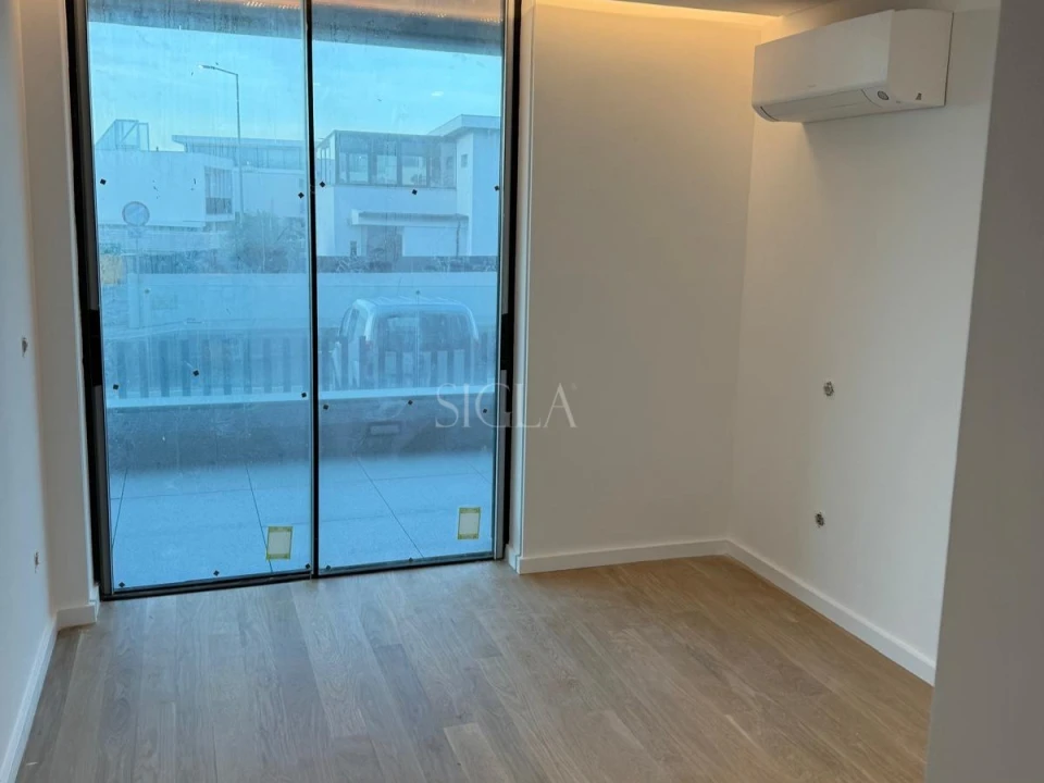 Apartamento T2 para Venda em Canidelo Foto 6