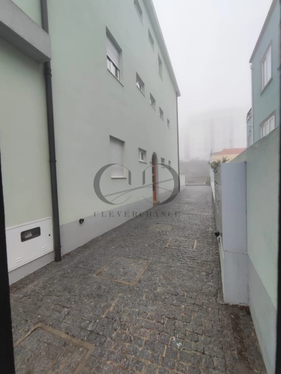 Apartamento T1 para Venda em Cedofeita, Santo Ildefonso, Sé, Miragaia, São Nicolau e Vitória Foto 21