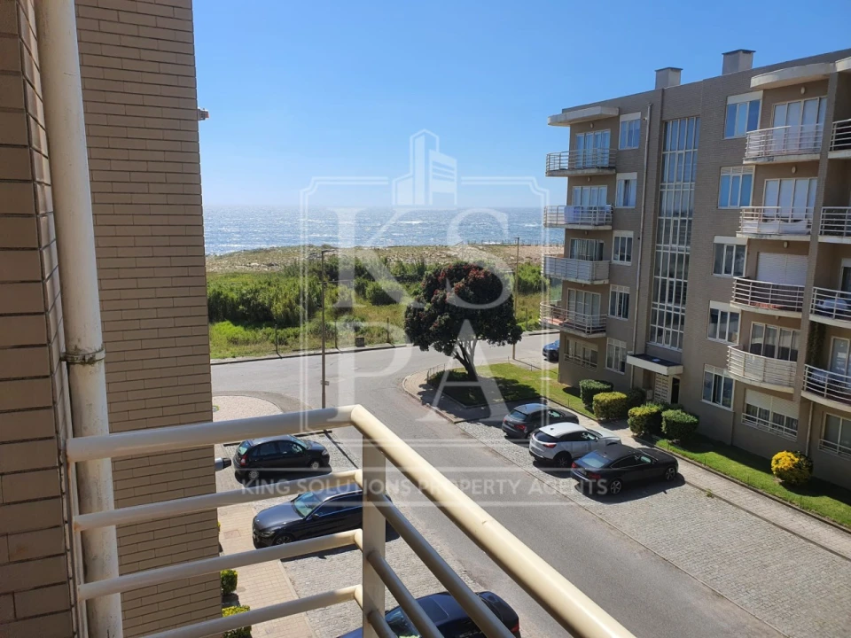 Apartamento T3 para Arrendamento em Labruge Foto 1