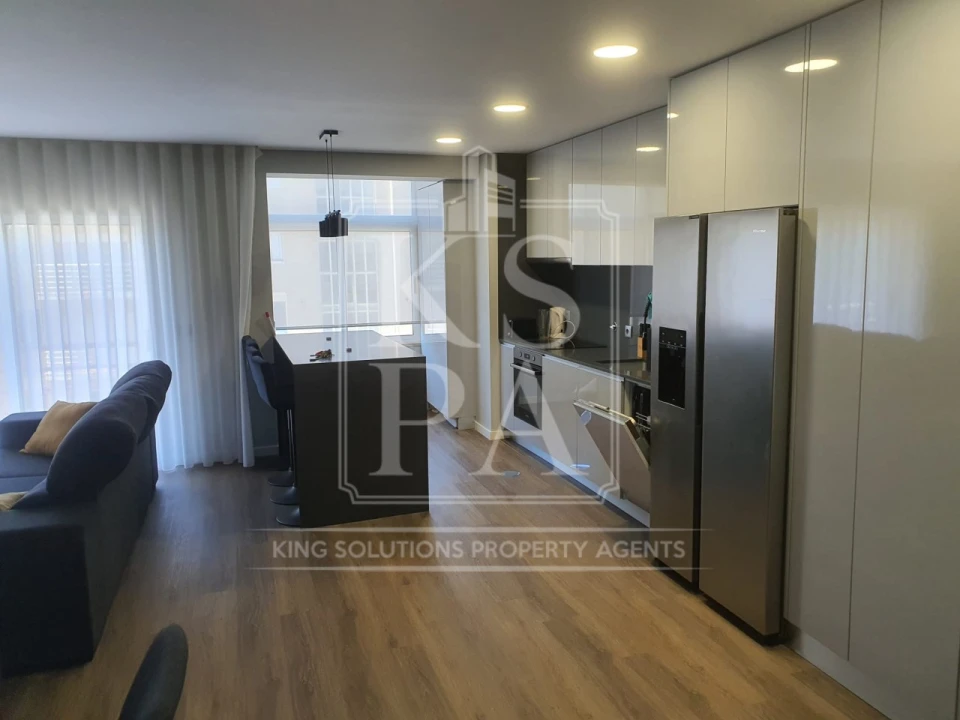 Apartamento T3 para Arrendamento em Labruge Foto 2