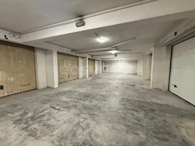 Garagem para Venda em Pinhal Novo Foto 7