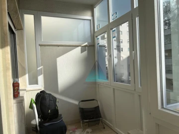 Apartamento T2 para Venda em Oeiras e São Julião da Barra, Paço de Arcos e Caxias