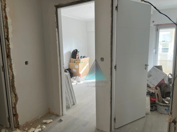 Apartamento T2 para Venda em Oeiras e São Julião da Barra, Paço de Arcos e Caxias Foto 3