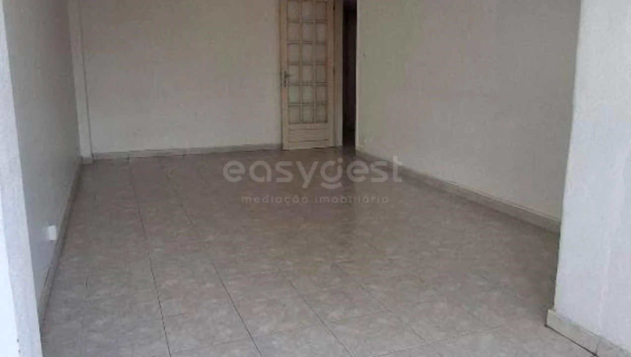 Apartamento T2 para Venda em Oeiras e São Julião da Barra, Paço de Arcos e Caxias Foto 5