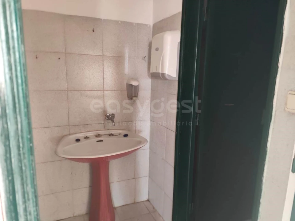 Loja para Venda em São João de Negrilhos Foto 7