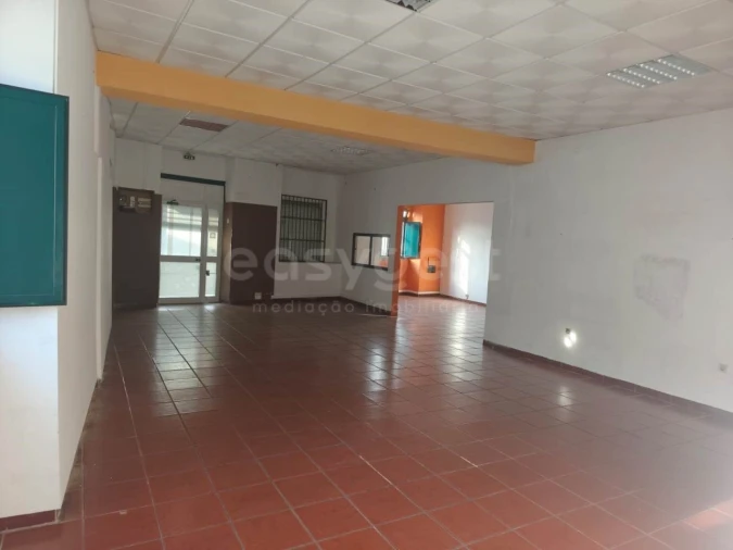 Loja para Venda em São João de Negrilhos Foto 6