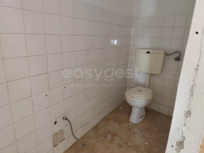 Moradia T1 para Venda em Aljustrel e Rio de Moinhos Foto 9