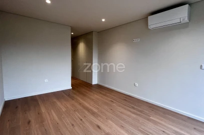 Moradia T3 para Venda em Fânzeres e São Pedro da Cova