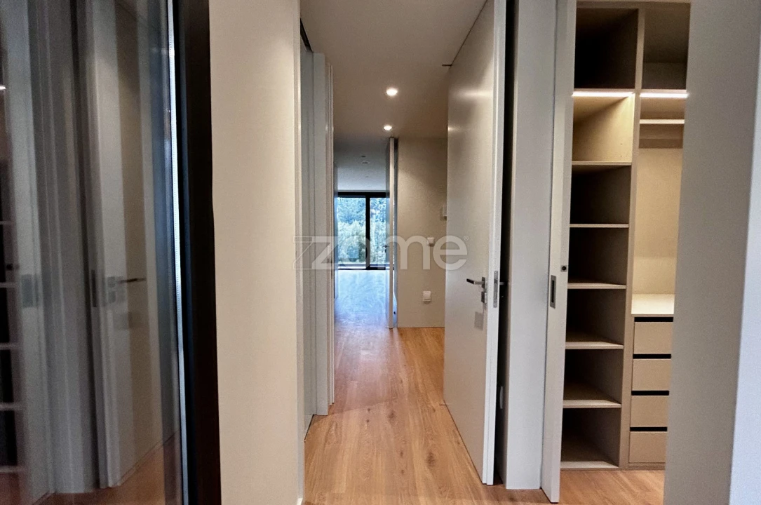 Moradia T3 para Venda em Fânzeres e São Pedro da Cova Foto 18