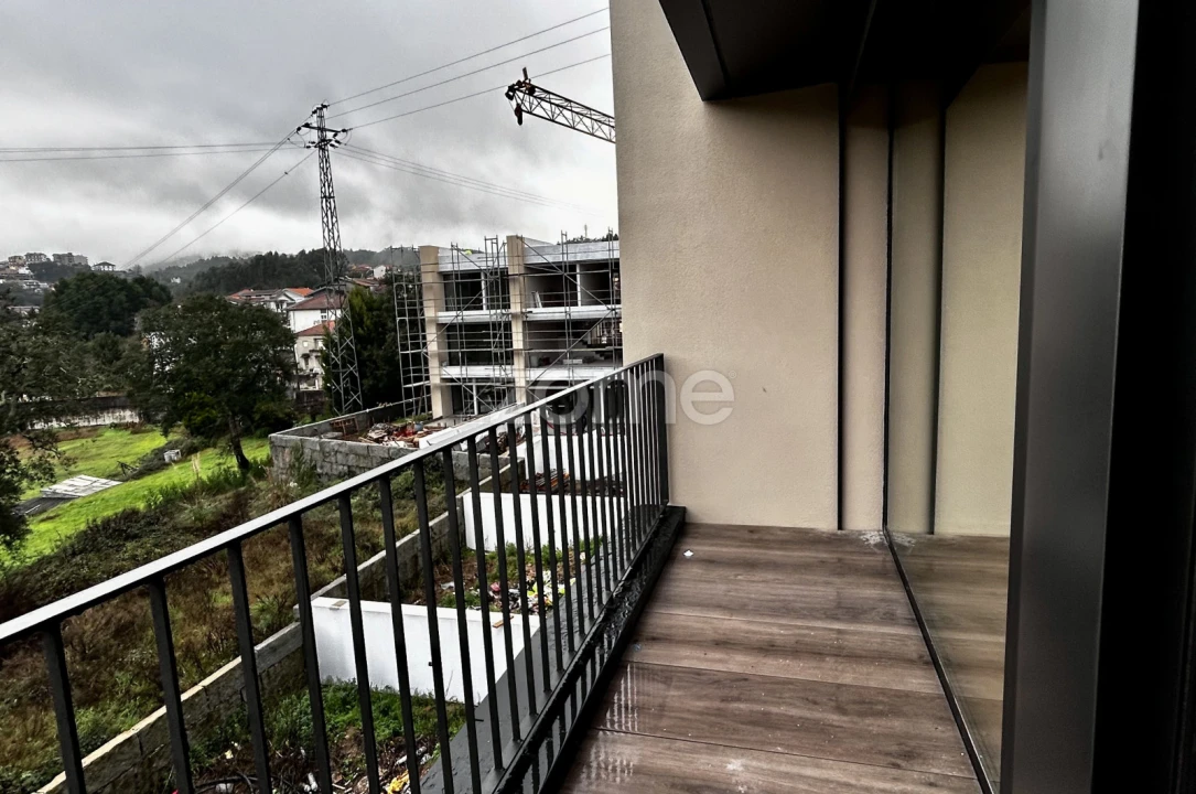 Moradia T3 para Venda em Fânzeres e São Pedro da Cova Foto 23