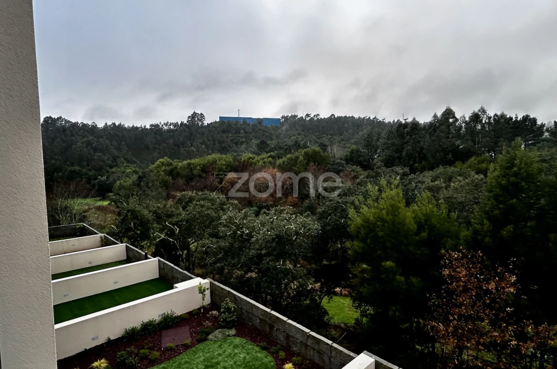 Moradia T3 para Venda em Fânzeres e São Pedro da Cova Foto 1