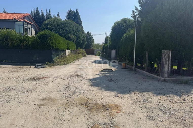 Moradia T3 para Venda em Antas e Abade de Vermoim Foto 15