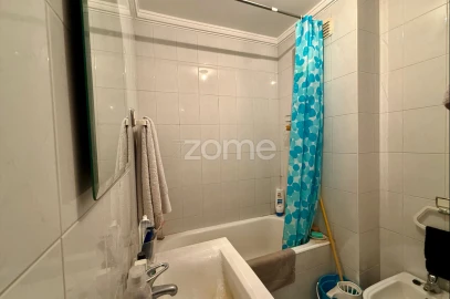 Apartamento T1 para Venda em Mafamude e Vilar do Paraíso